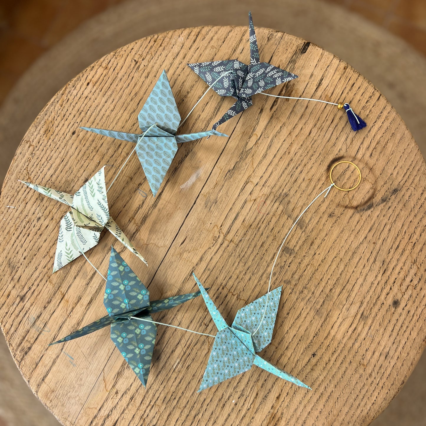 Origami garland 5 birds