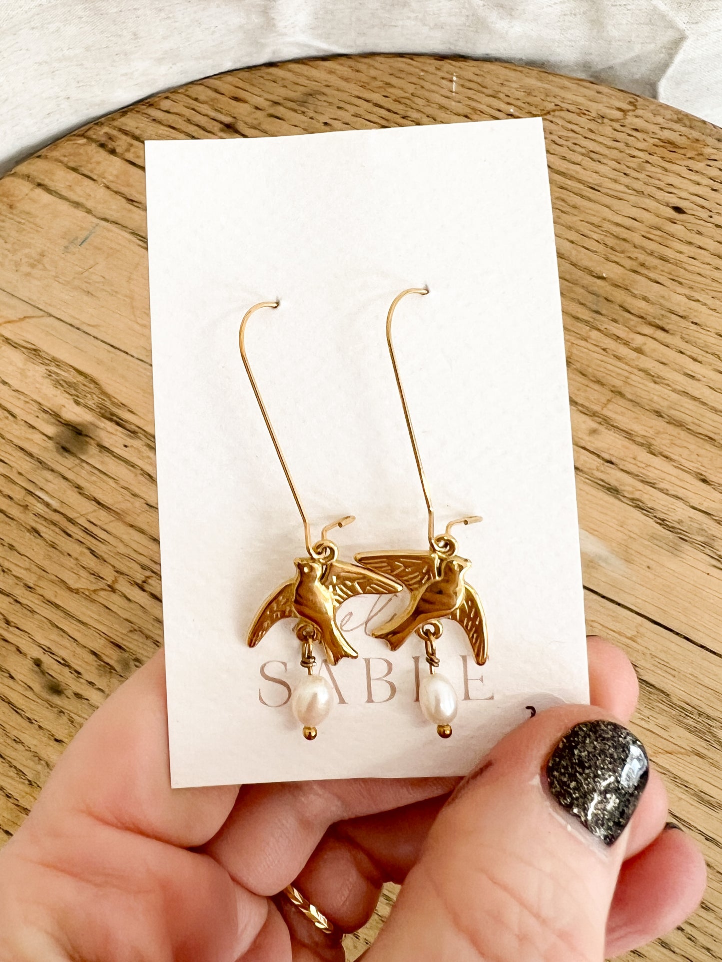 Boucles d’oreilles Hirondelle perle de culture véritable