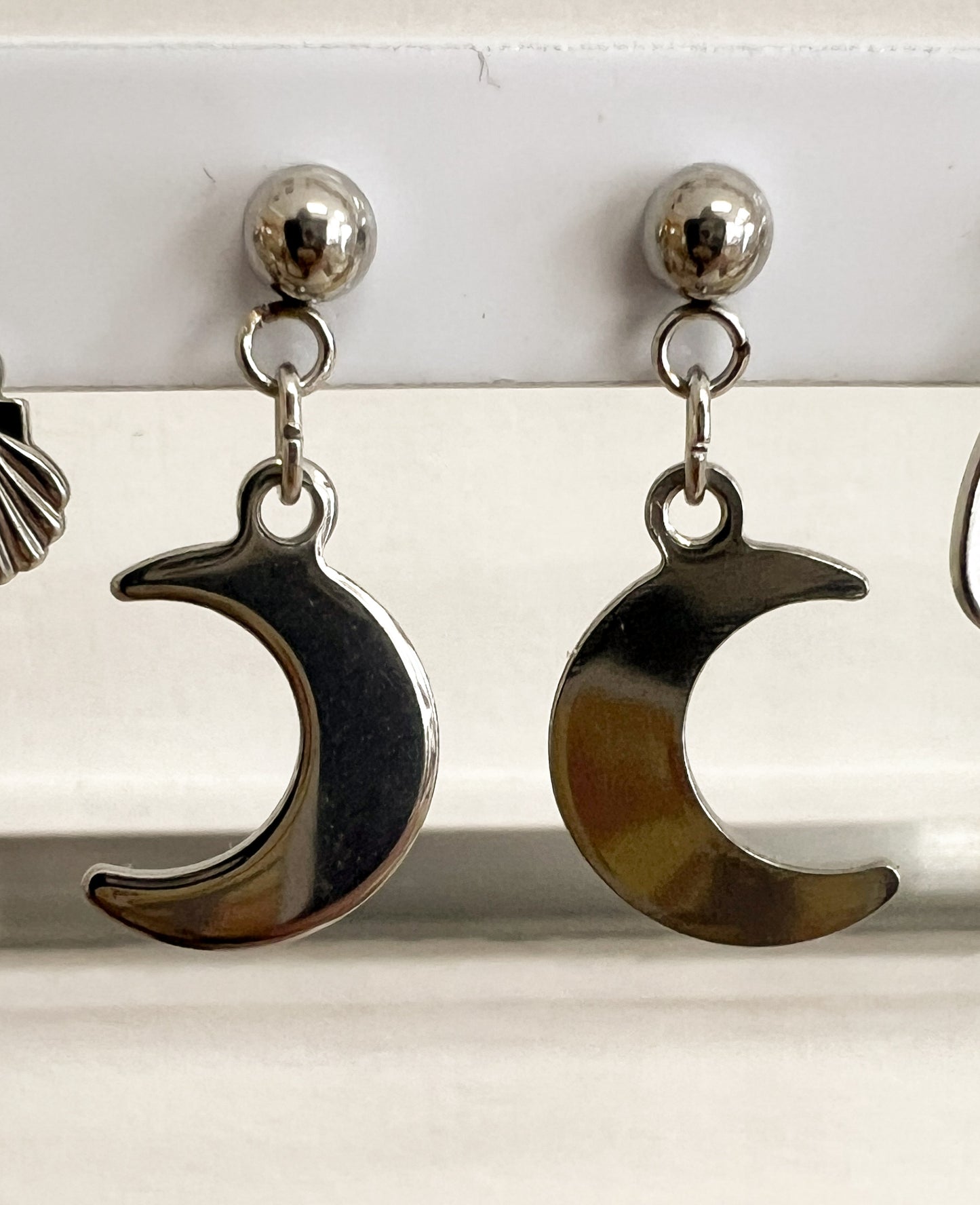 Maisie drop earrings