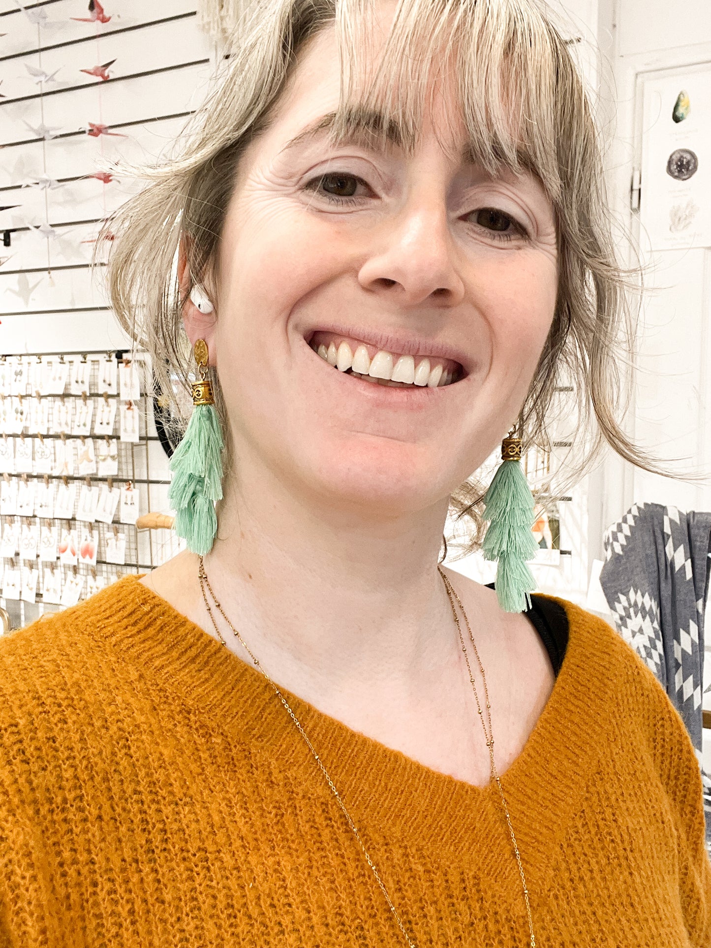 Boucles d'oreilles pendantes Pompon «Herbe» Bad Bunny