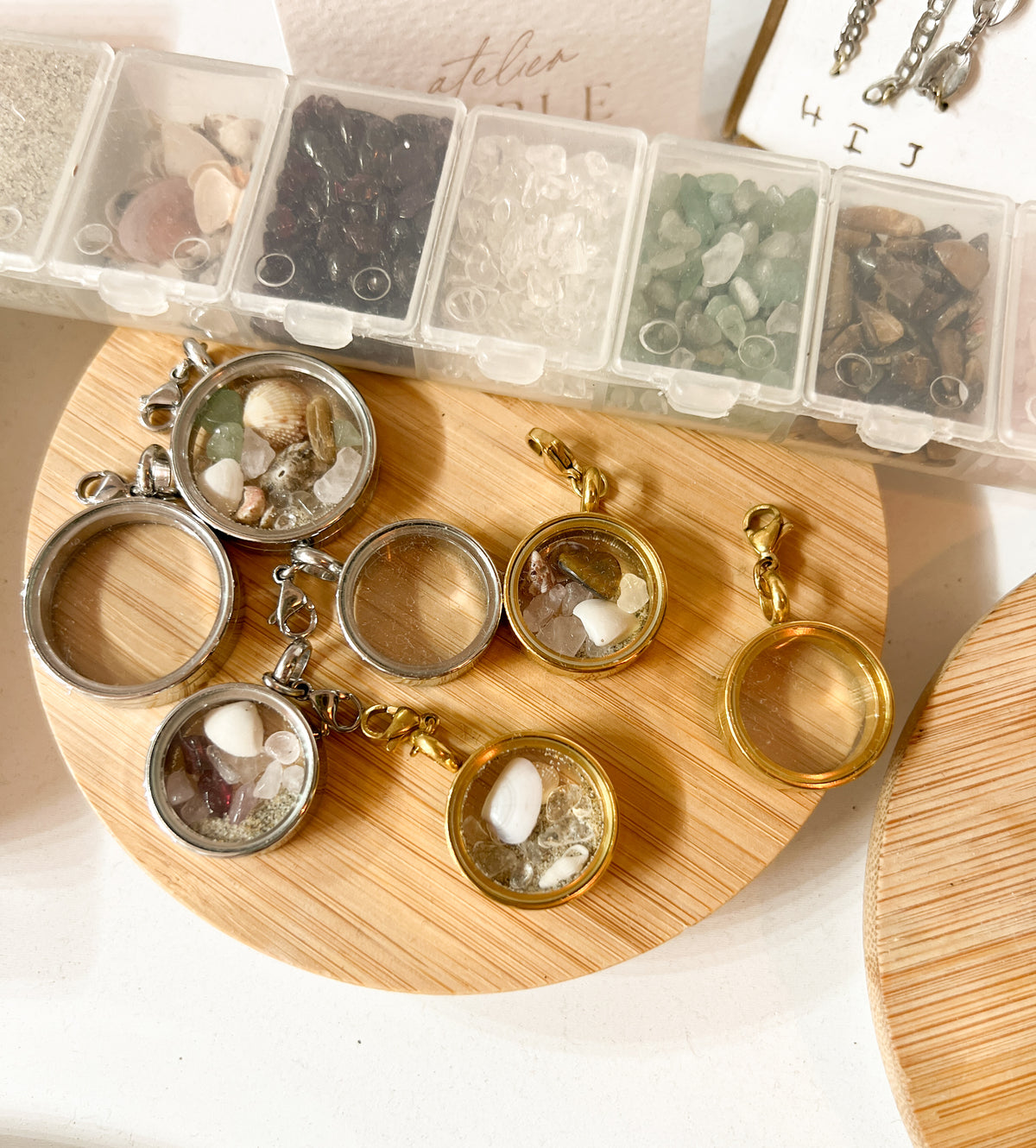 Médaillon capsule souvenirs