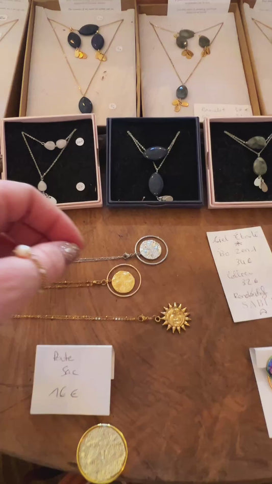 Collier Astres
