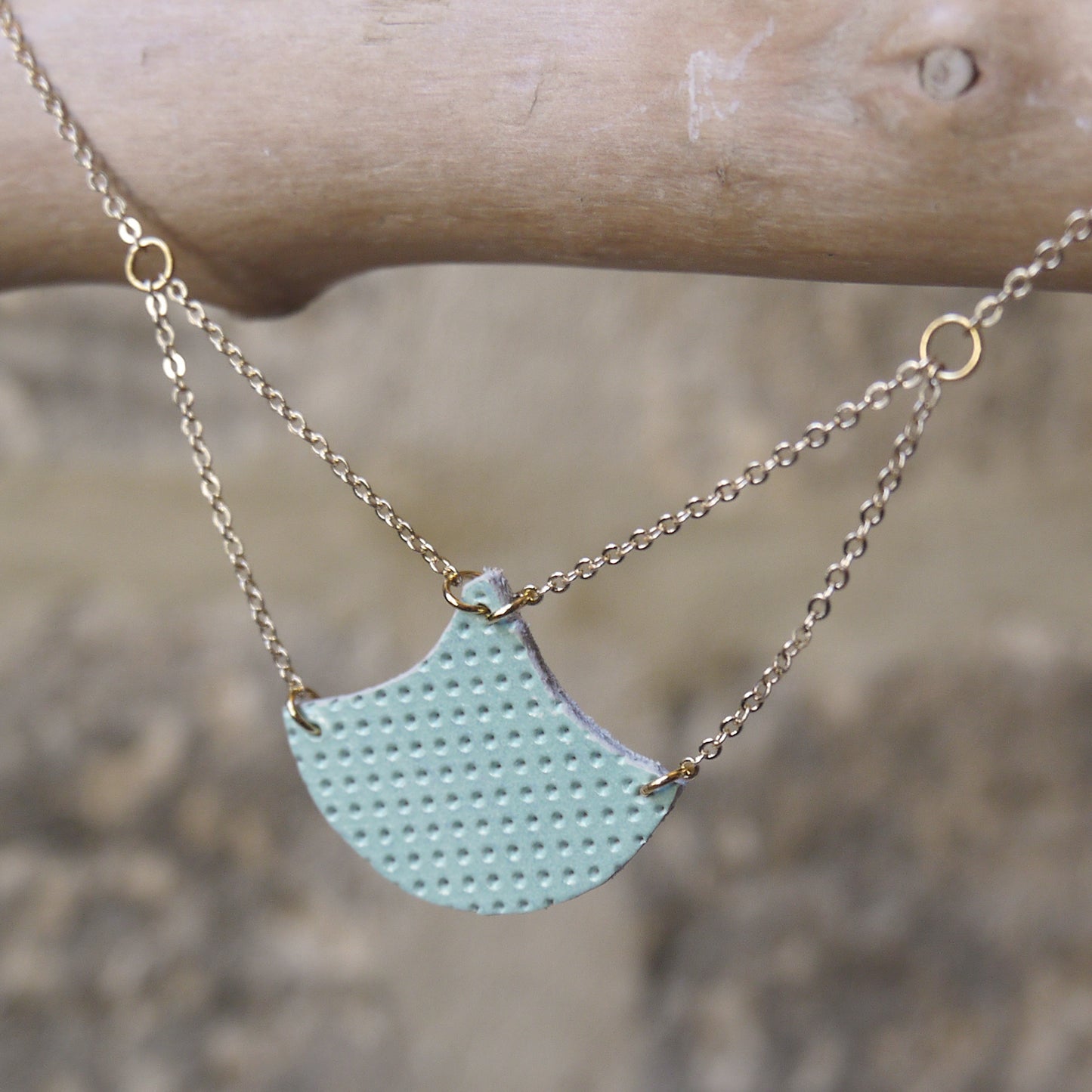 Collier Nami en Cuir recyclé