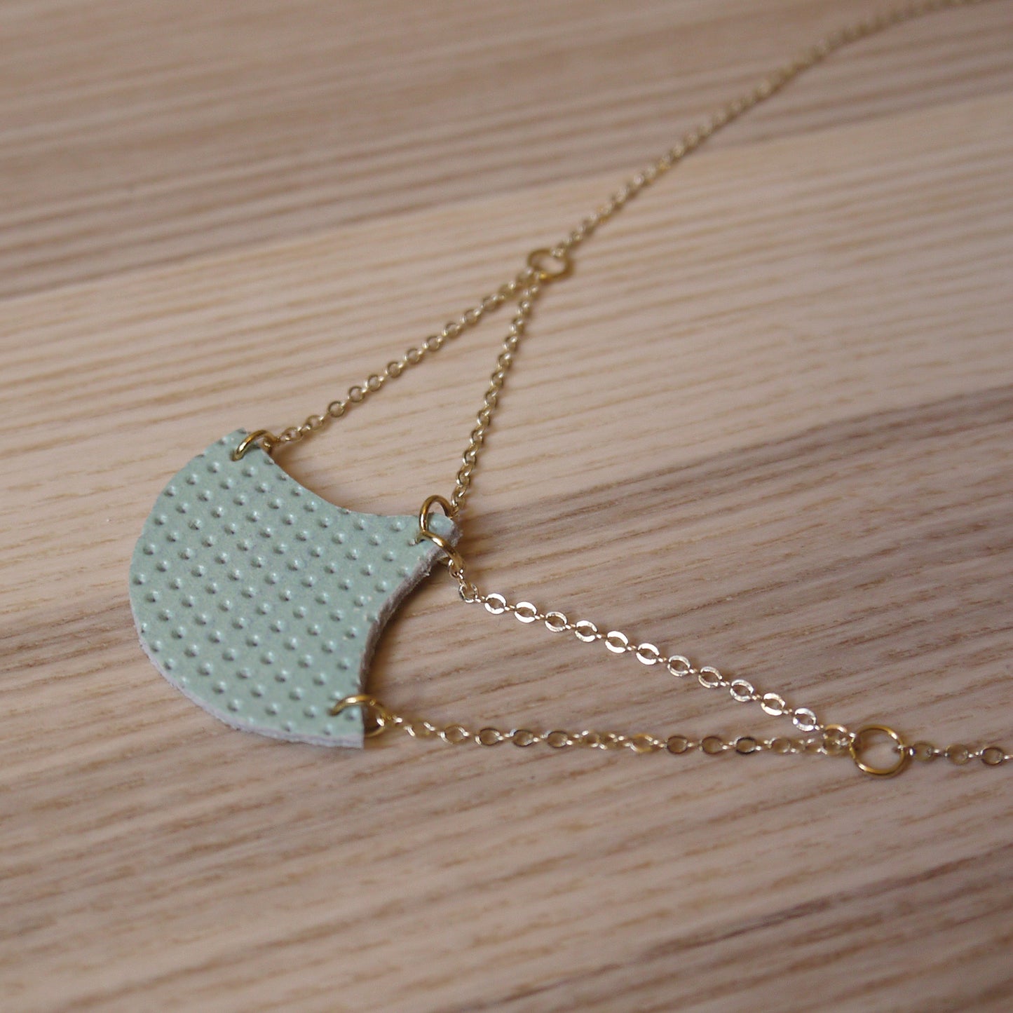 Collier Nami en Cuir recyclé